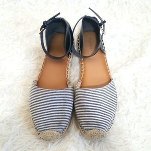 Old Navy Blue  & White Strip Espadrilles Sz 9